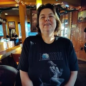 Meet your Posher, Malena